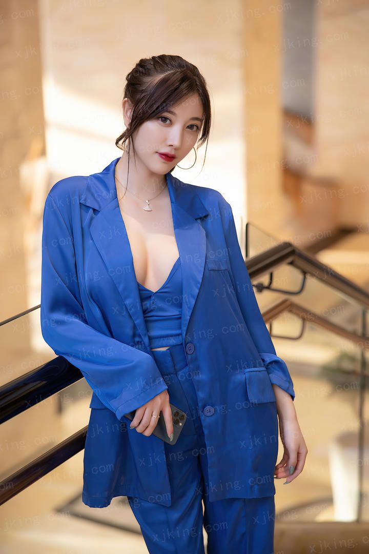 美女与怪物