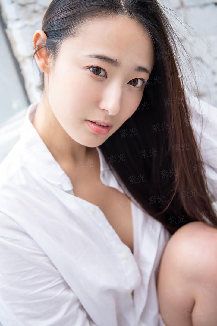 烈日长红